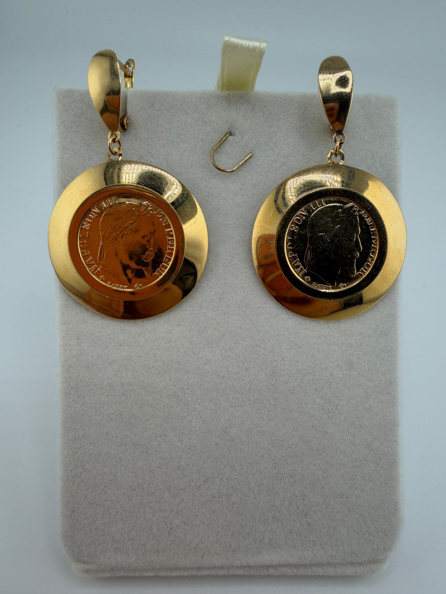 Boucles d’oreilles Louis d’or