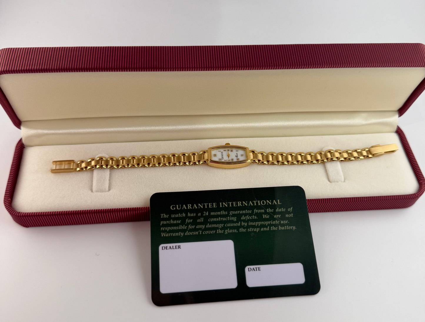 Montre Genève originale en or 18K –20,48 g – Certificat d’authenticité
