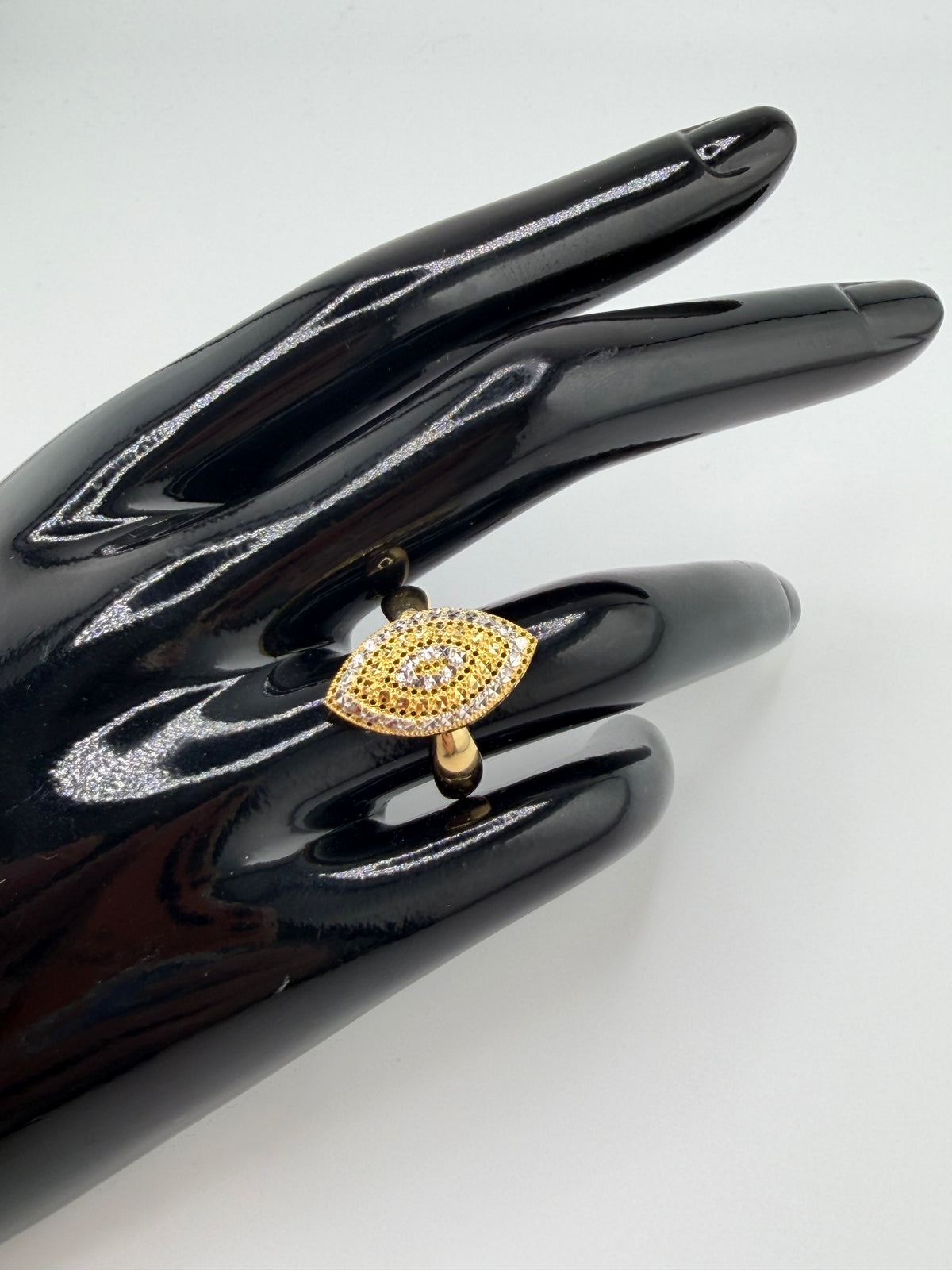 Bague en or jaune et or blanc 18 carats – 2,32 g