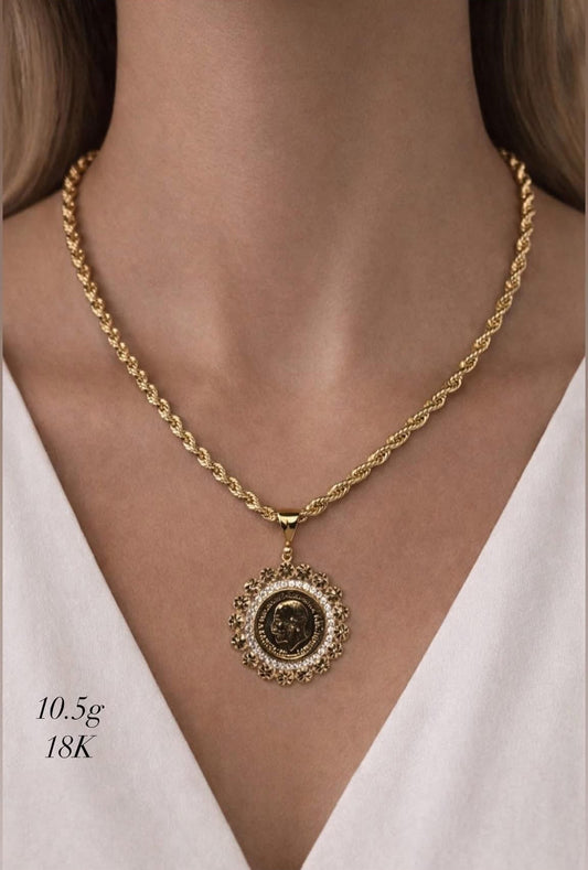 Collier avec pendentif