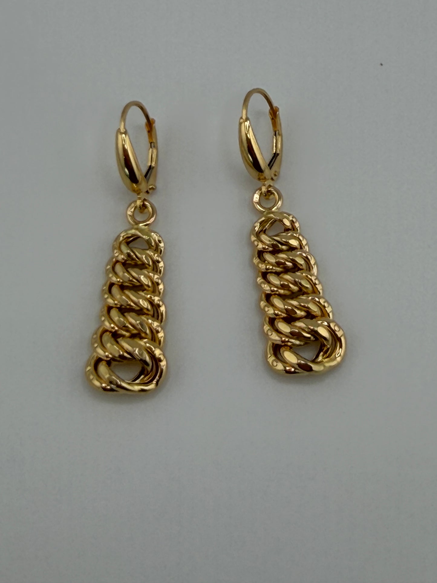 Boucles d’oreilles style américain en or 18 carats – Fabrication italienne