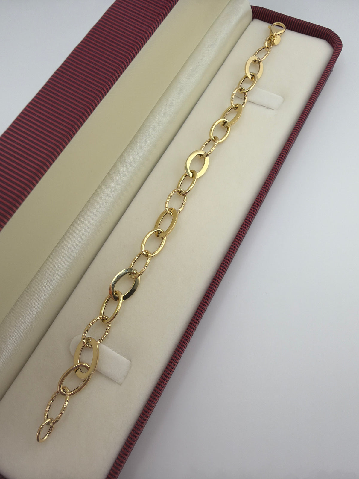 Bracelet maille ovale en or 18 carats – Fabrication italienne 3.6g