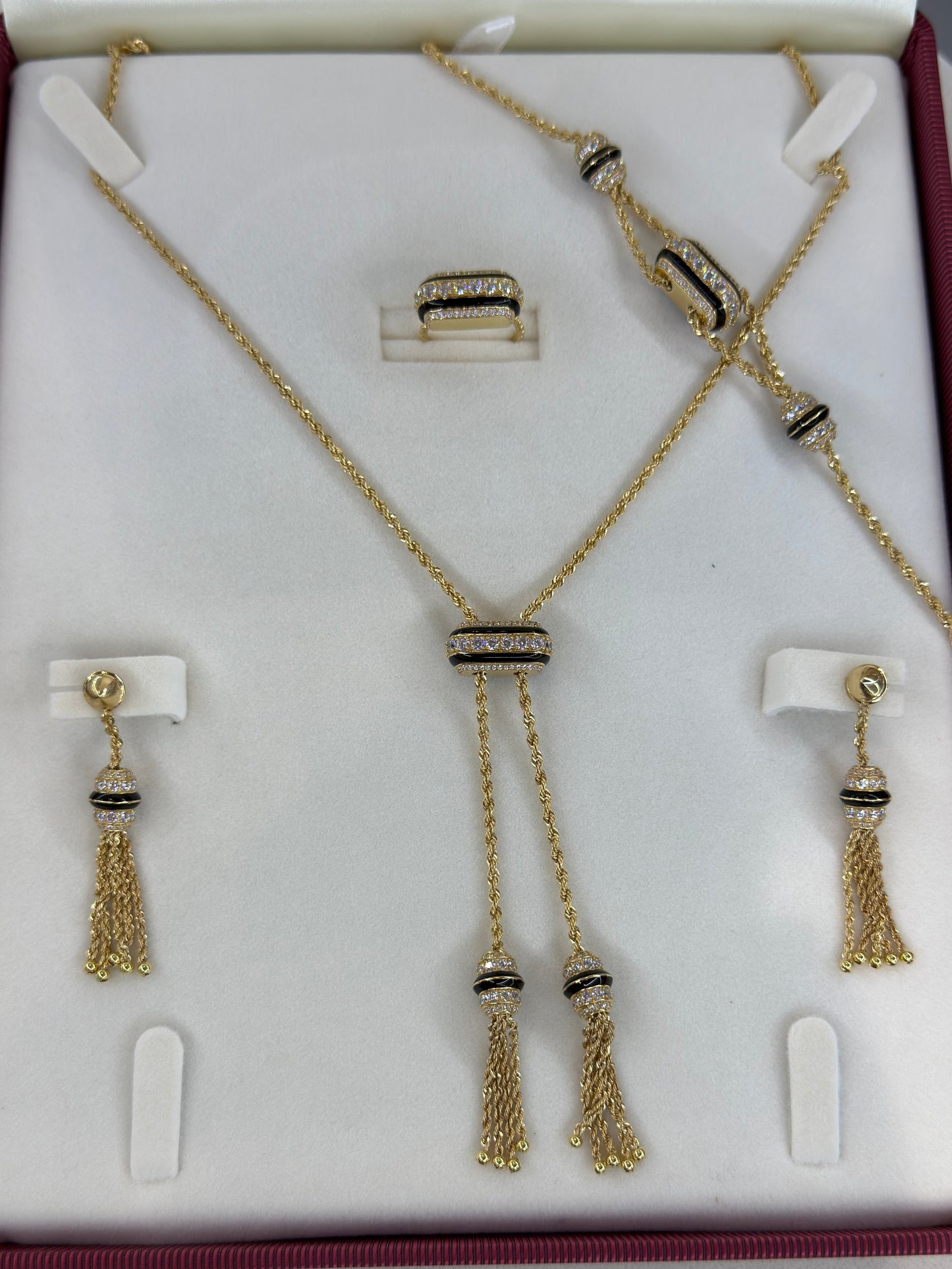 Ensemble Ascenseur 4 pièces en or 18 carats – Noir & Zircons