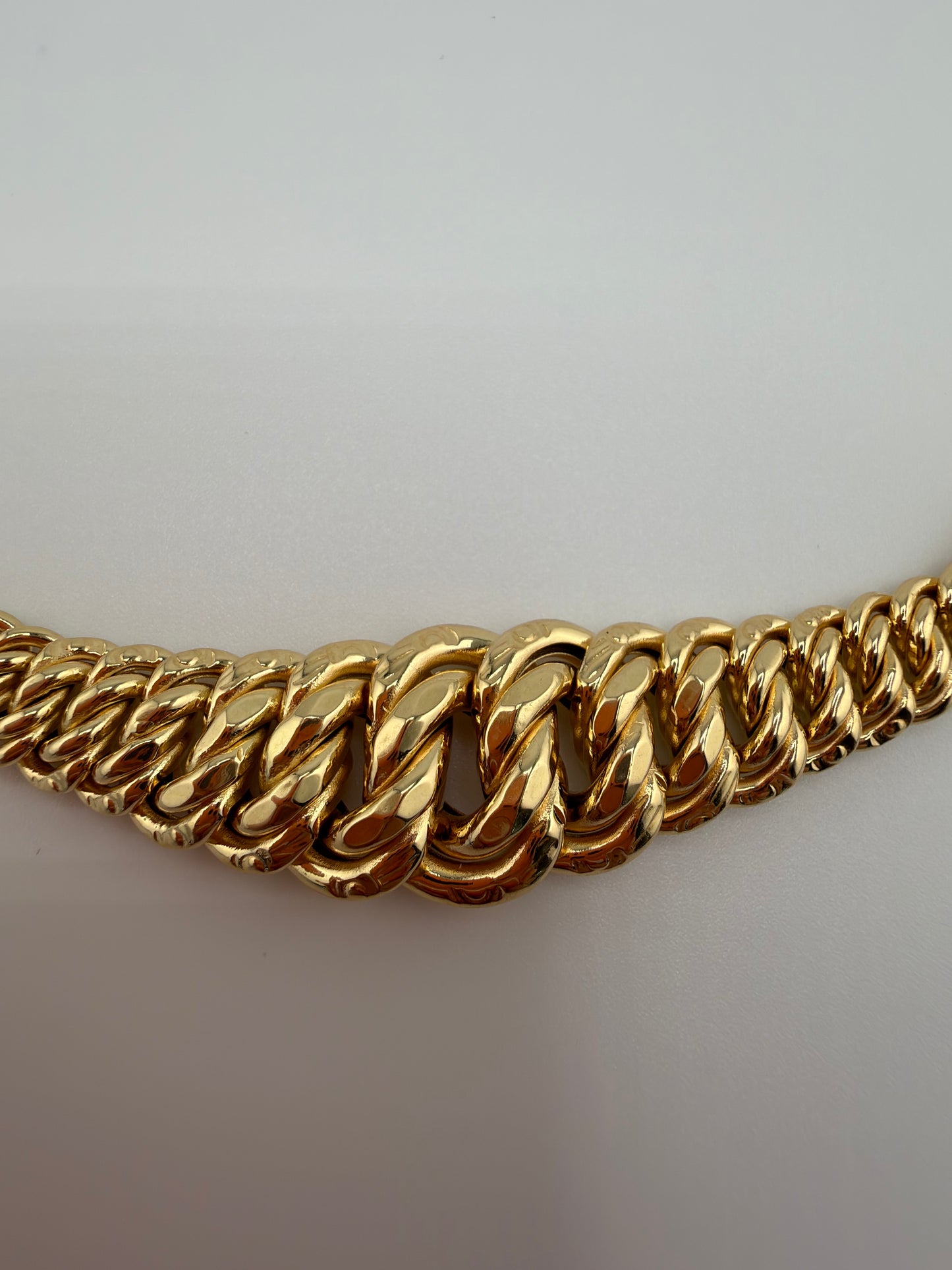 Collier ras du cou maille américaine