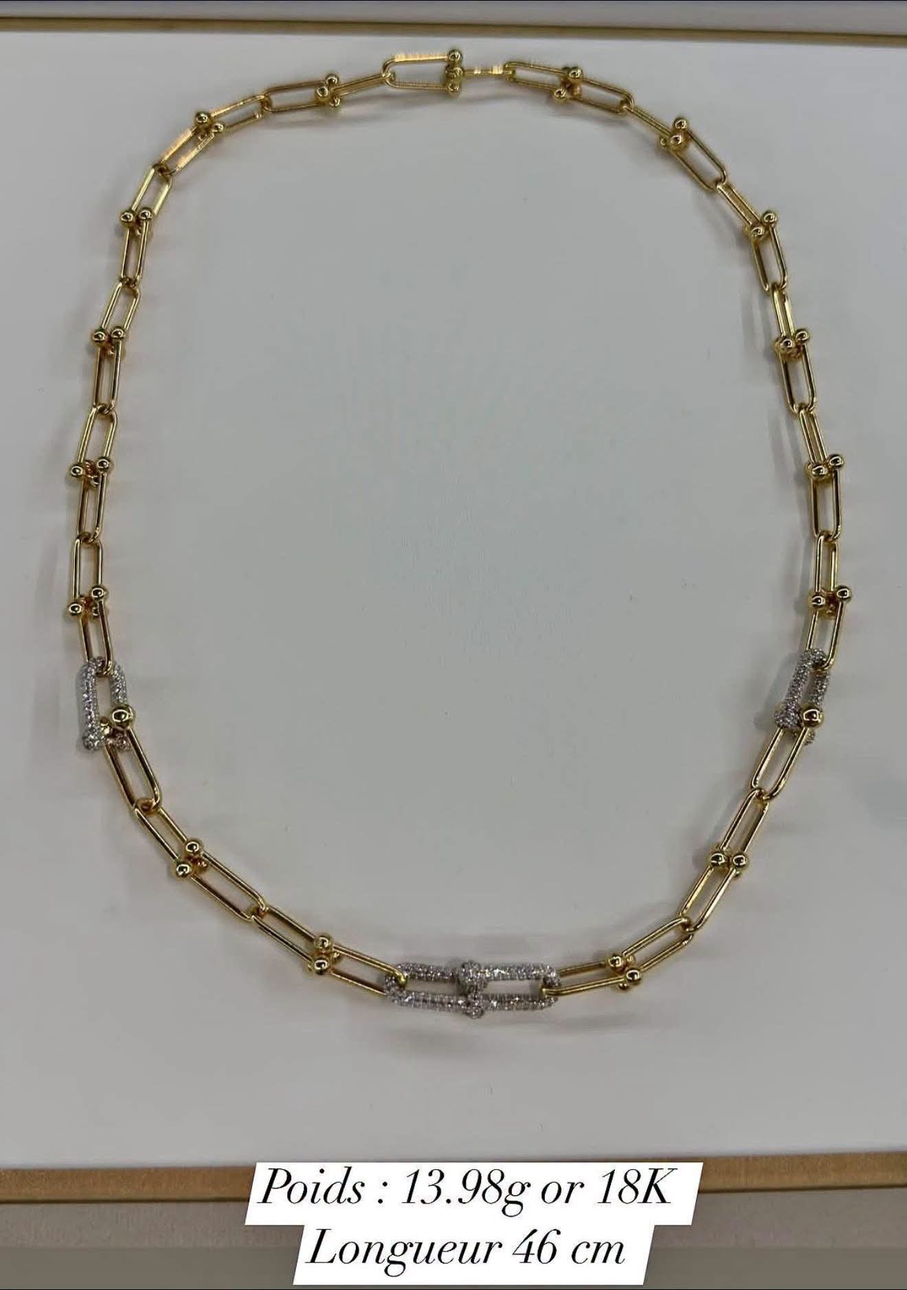 Collier style trombone en or 18 carats avec mailles en or blanc serties de zircon – 46 cm