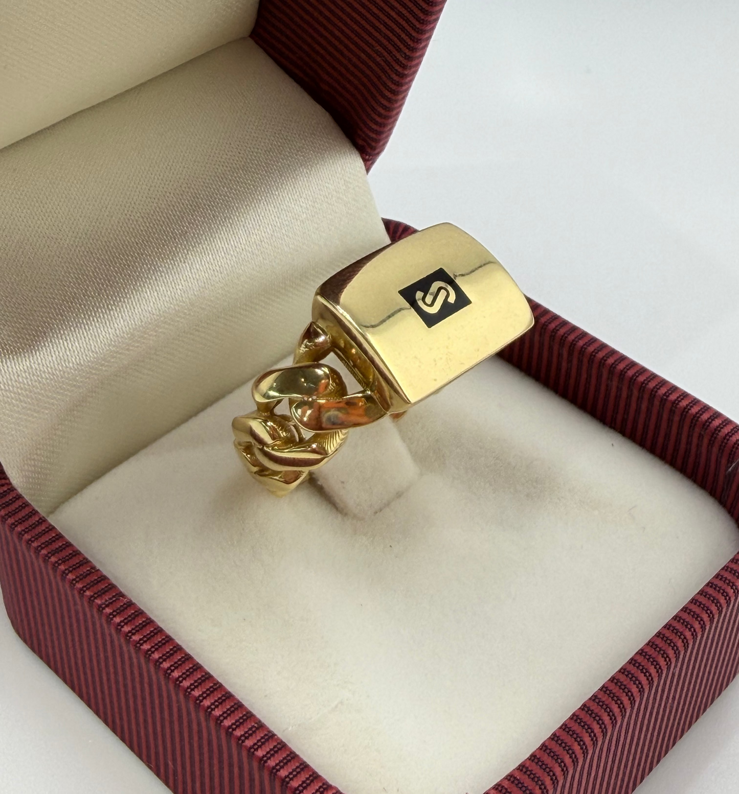 Monaco The Original 18K Gold Ring – Size 7