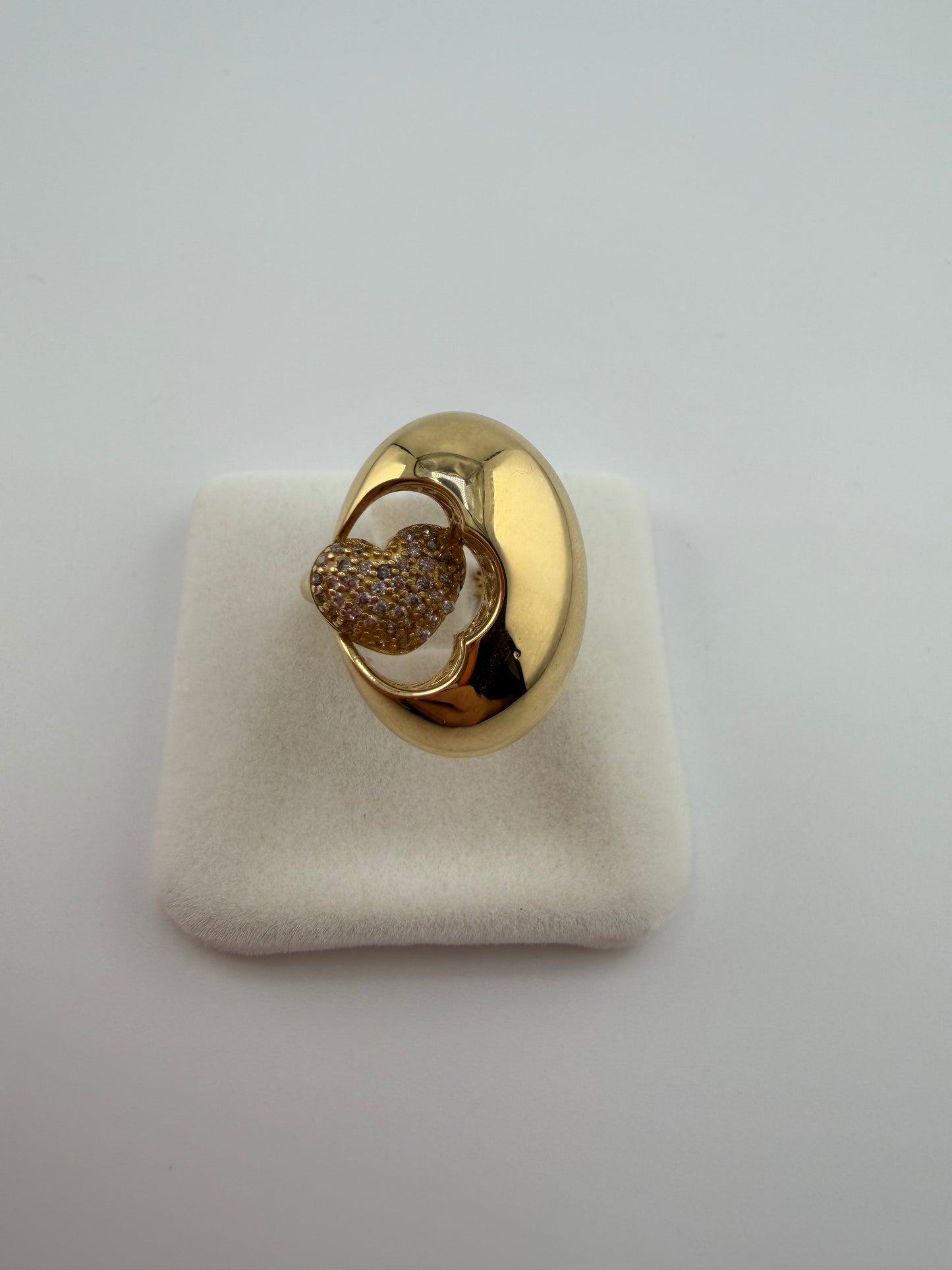 18K gold openwork ring with zircon stones – 4.94 g