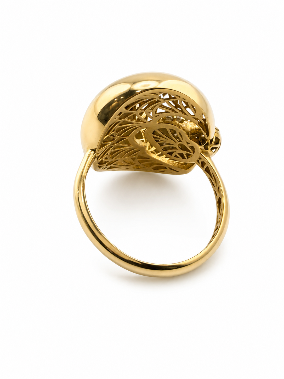18K gold openwork ring with zircon stones – 4.94 g
