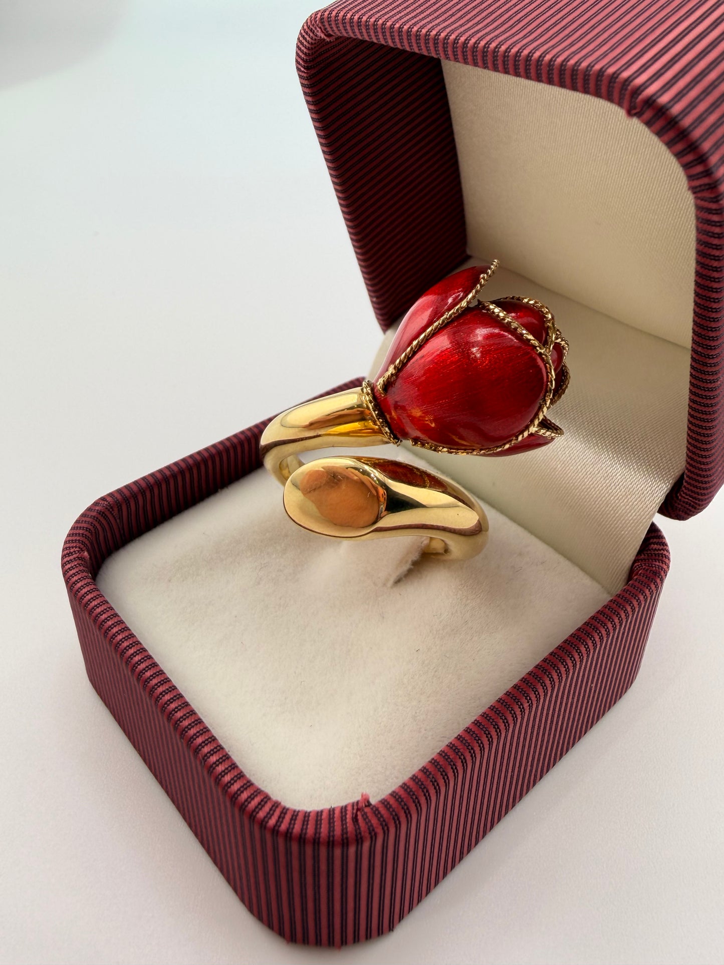 Red gold flower ring – Unique piece