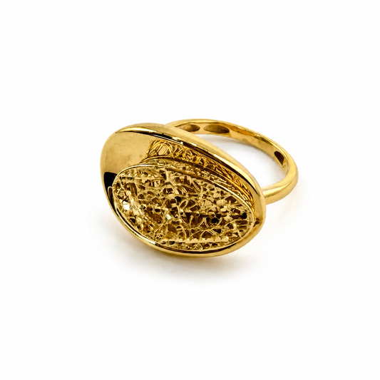 18K Yellow Gold Openwork Oval Ring – Size 7