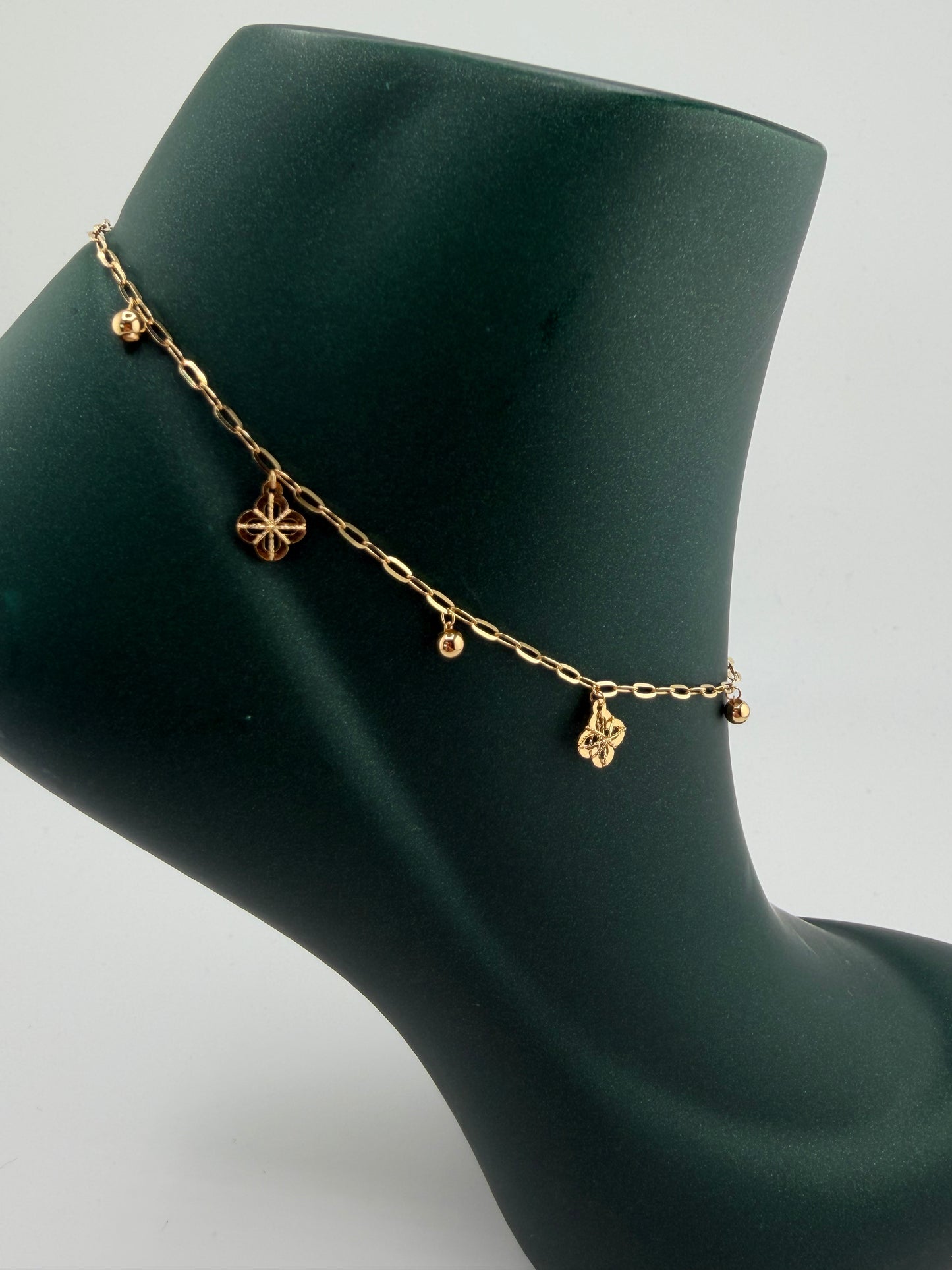 Bracelet de cheville trèfles en or jaune 18K