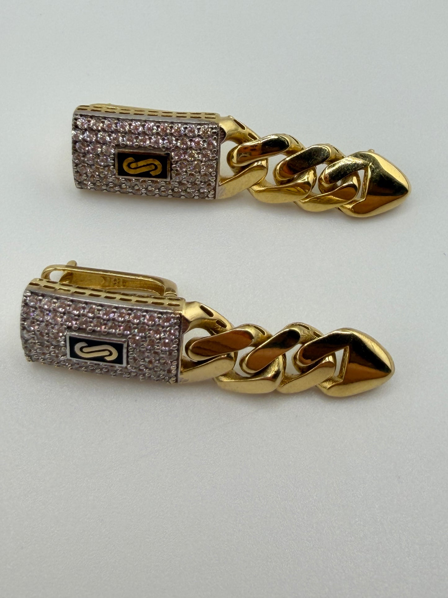 Boucles d’oreilles pendantes Monaco Chain en or 18 carats avec zircon