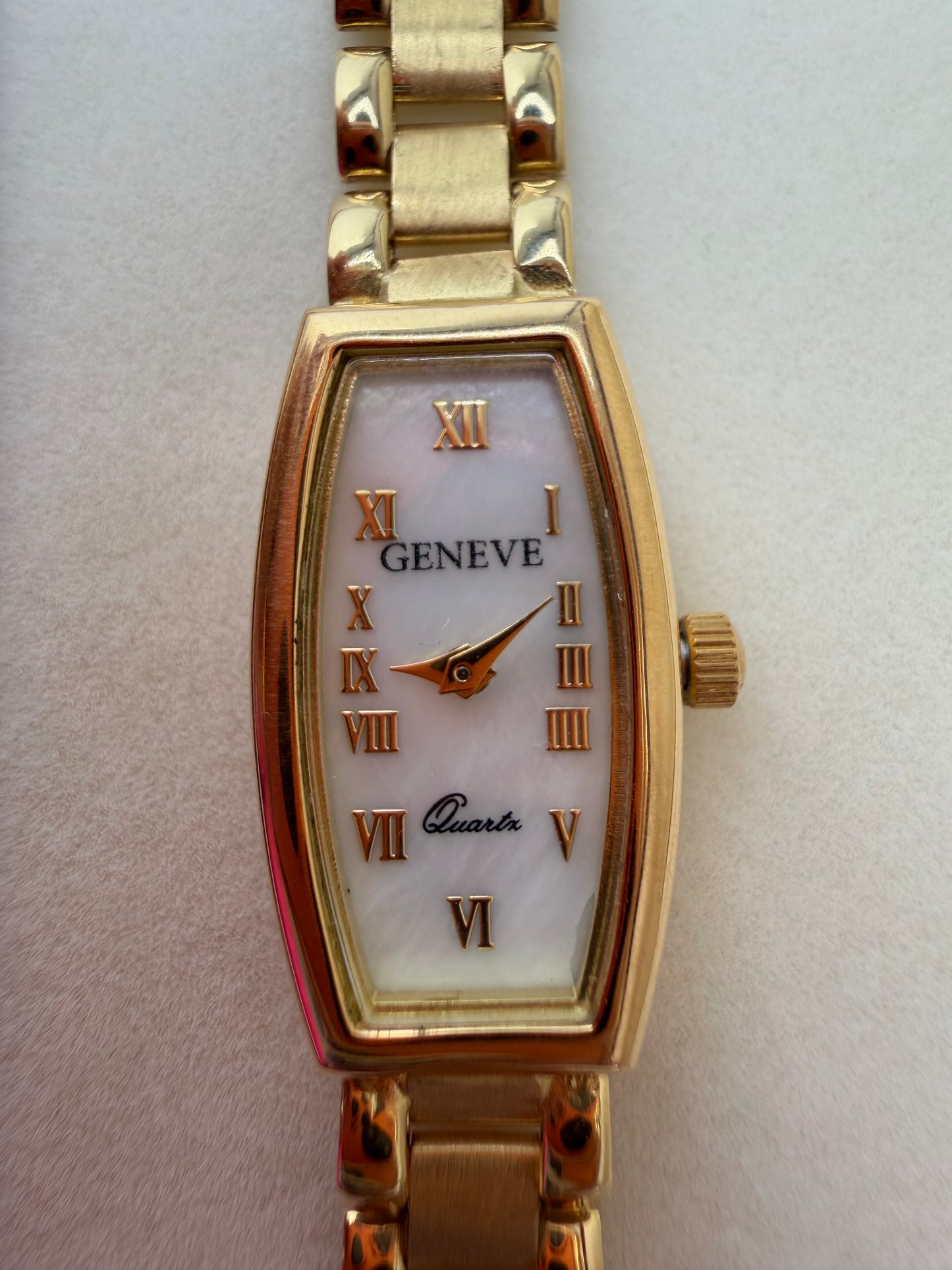 Montre Genève originale en or 18K –20,48 g – Certificat d’authenticité