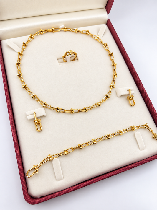 Parure Maille Trombone en Or 18 Carats — 29,56 g