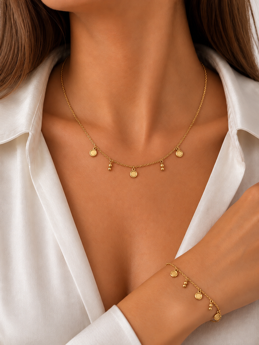 Petit ensemble collier et bracelet en or 18 carats avec pampilles – 3,36 g