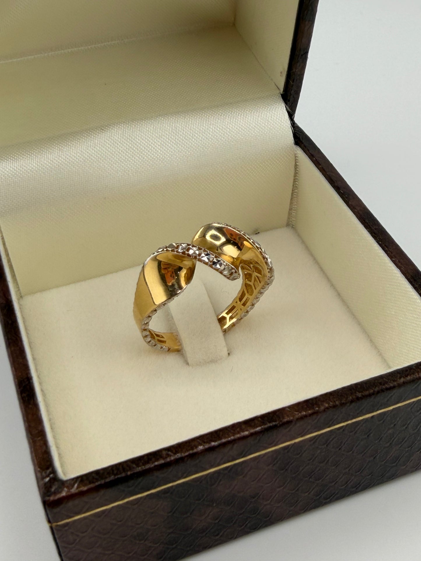 Bague deux tons en or 18 carats — 2,7 g