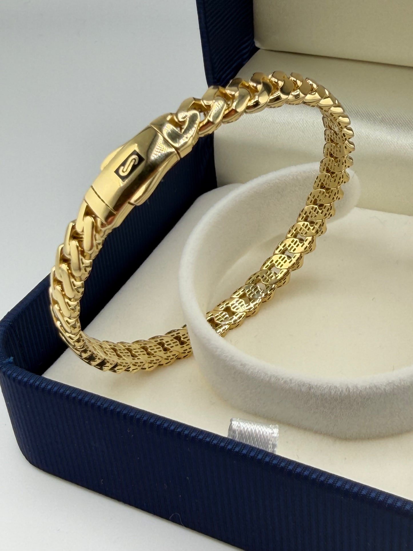 Bracelet maille cubaine Monaco 18K – 12,5 g | 18 cm | 6,5 mm