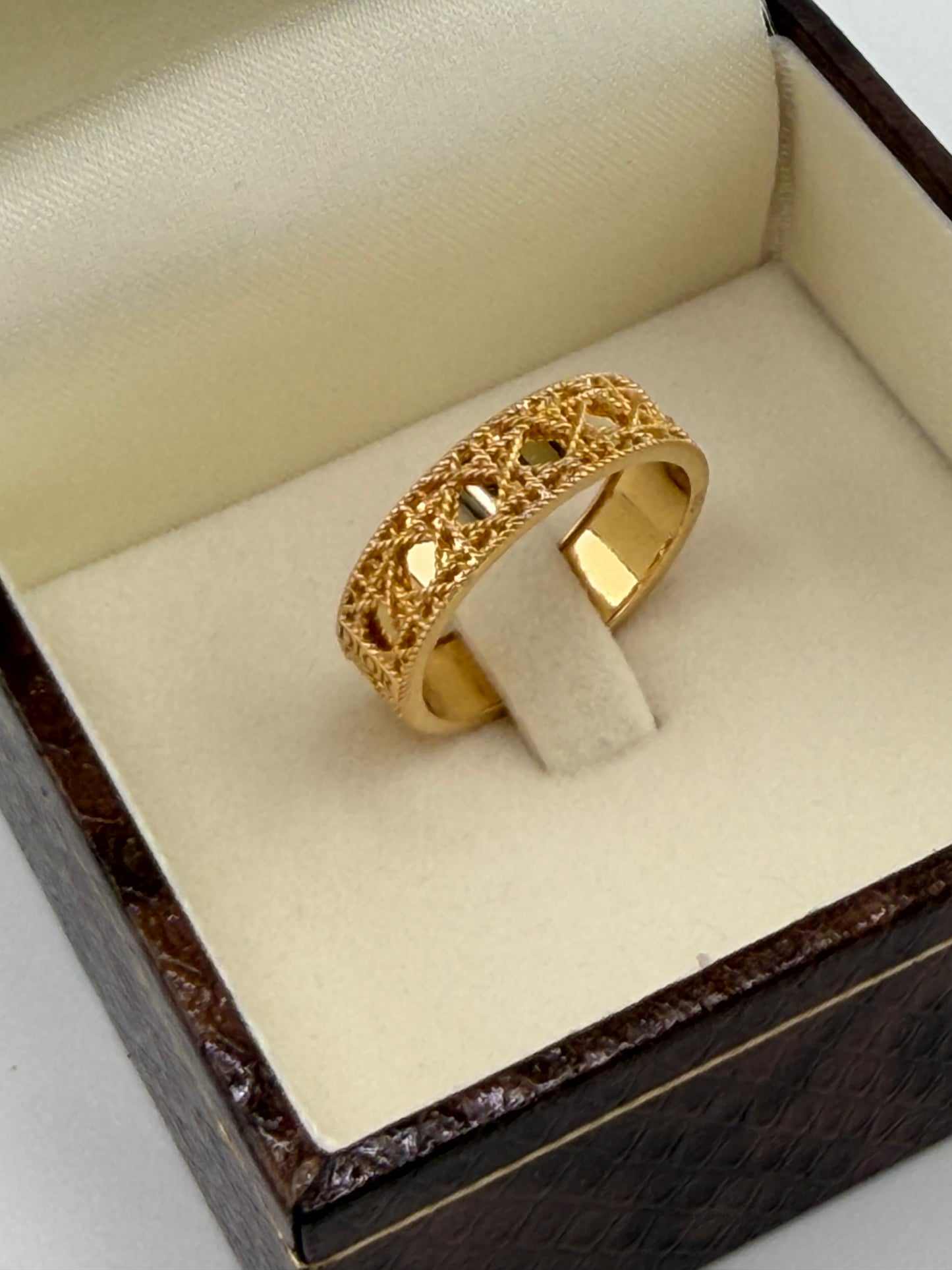 Bague large effet miroir en or 18K – 3,4 g